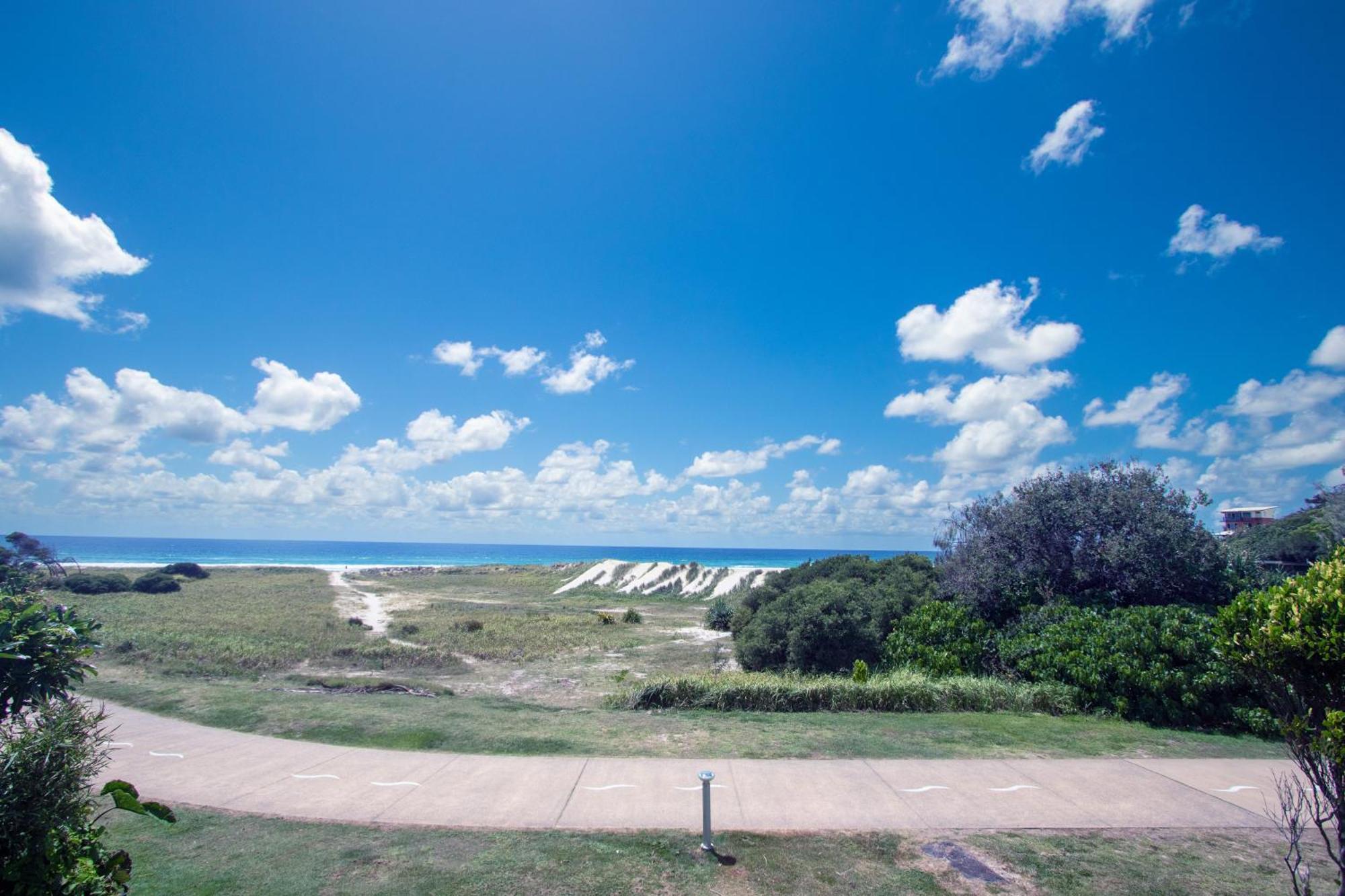 Sandcastles On Currumbin Beachfront, Gold Coast Eksteriør bilde